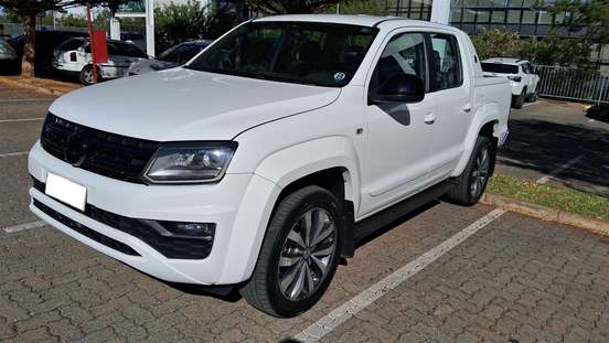 VOLKSWAGEN-AMAROK-2019