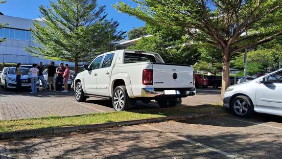 VOLKSWAGEN-AMAROK-2019