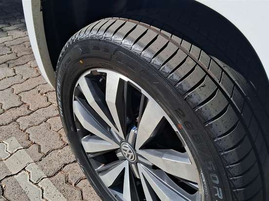 VOLKSWAGEN-AMAROK-3.0 V6 TDI DIESEL HIGHLINE EXTREME CD 4MOTION AUTOMÁTICO VOLKSWAGEN-AMAROK-2019