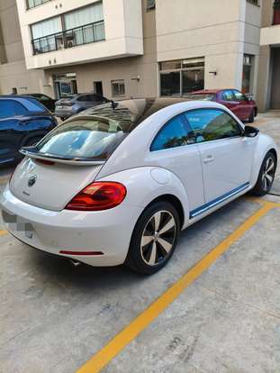 VOLKSWAGEN-FUSCA-2012