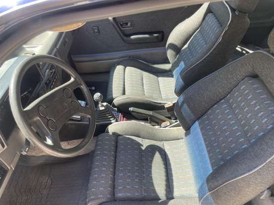 VOLKSWAGEN-GOL-1989
