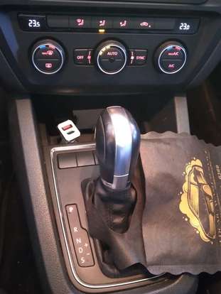 VOLKSWAGEN-JETTA-2017
