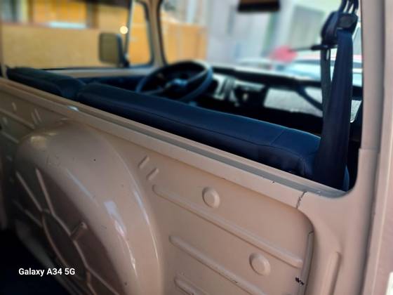 VOLKSWAGEN KOMBI 1.6 8V DIESEL PICK-UP CD 3P MANUAL