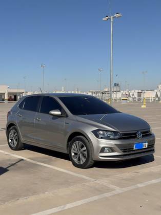 VOLKSWAGEN POLO 1.0 200 TSI COMFORTLINE AUTOMÁTICO