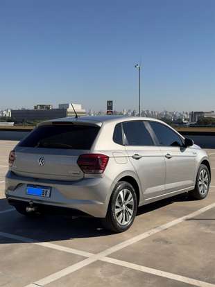 VOLKSWAGEN-POLO-2018