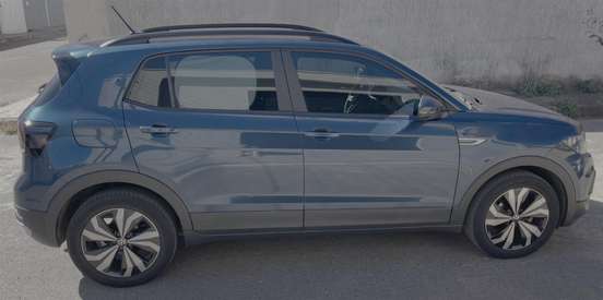 VOLKSWAGEN-T-CROSS-2022
