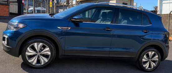 VOLKSWAGEN-T-CROSS-2019