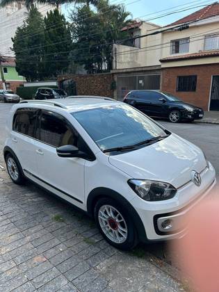 VOLKSWAGEN UP 1.0 TSI HIGH UP 12V FLEX 4P MANUAL