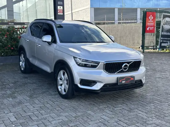 VOLVO-XC40-2.0 T4 GASOLINA GEARTRONIC VOLVO-XC40-2018