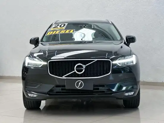 VOLVO-XC60-2.0 D5 DIESEL MOMENTUM AWD GEARTRONIC VOLVO-XC60-2019