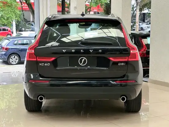 VOLVO-XC60-2019
