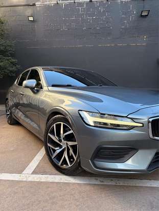 VOLVO-S60-2019