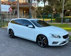 VOLVO V60 3.0 T6 R DESIGN 24V TURBO GASOLINA 4P AUTOMÁTICO VOLVO V60 3.0 T6 R DESIGN 24V TURBO GASOLINA 4P AUTOMÁTICO