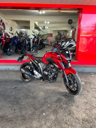 YAMAHA FZ25 FAZER ABS 