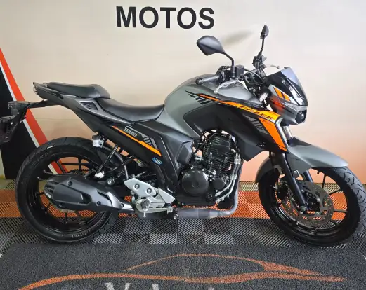 YAMAHA-FZ25 FAZER CONNECTED ABS YAMAHA-FZ25 FAZER CONNECTED ABS-2025