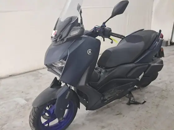YAMAHA XMAX 250 CONNECTED ABS YAMAHA XMAX 250 CONNECTED ABS