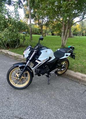 YAMAHA-FZ25 FAZER CONNECTED ABS-2025