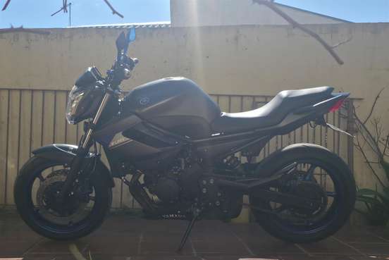 YAMAHA-XJ6 N YAMAHA-XJ6 N-2012