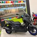 YAMAHA XMAX 300 CONNECTED ABS YAMAHA XMAX 300 CONNECTED ABS