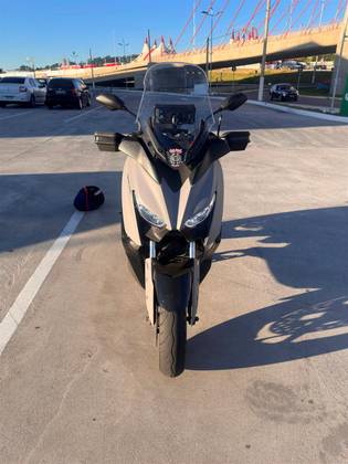 YAMAHA XMAX ABS 