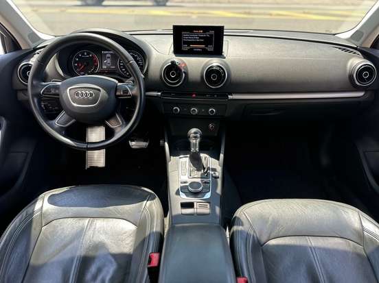 AUDI-A3-1.4 TFSI SEDAN ATTRACTION 16V GASOLINA 4P S-TRONIC AUDI-A3-2015