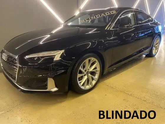 AUDI A5 2.0 TFSI GASOLINA SPORTBACK PRESTIGE PLUS S TRONIC AUDI A5 2.0 TFSI GASOLINA SPORTBACK PRESTIGE PLUS S TRONIC