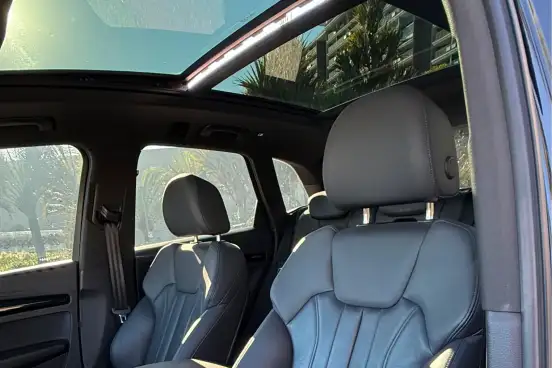 AUDI-Q5-2022