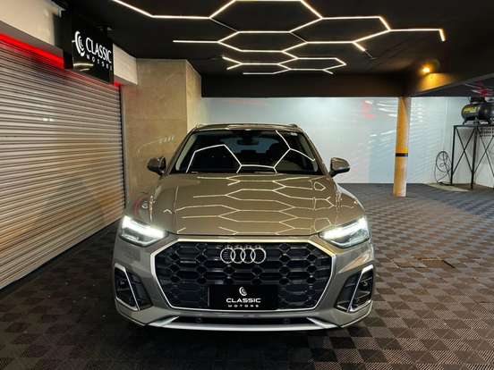 AUDI-Q5-2.0 45 TFSI GASOLINA S-LINE QUATTRO S TRONIC AUDI-Q5-2024