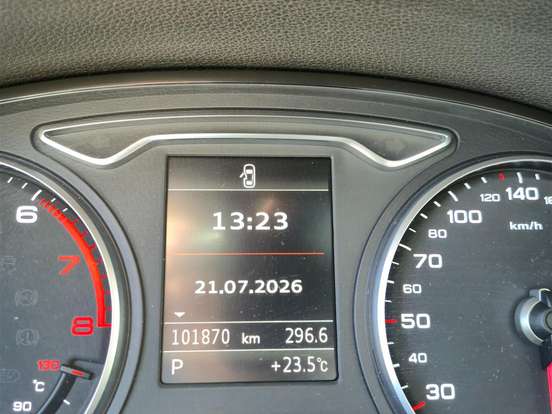 AUDI-A3-1.8 TFSI SEDAN AMBITION 16V 180CV GASOLINA 4P AUTOMÁTICO AUDI-A3-2013