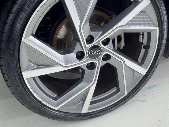 AUDI-A3-2.0 40 TFSI MHEV SEDAN PERFORMANCE BLACK S-TRONIC AUDI-A3-2024