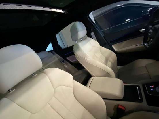 AUDI-Q5-2.0 55 TFSIE PHEV SPORTBACK PERFORMANCE BLACK QUATTRO S TRONIC AUDI-Q5-2022
