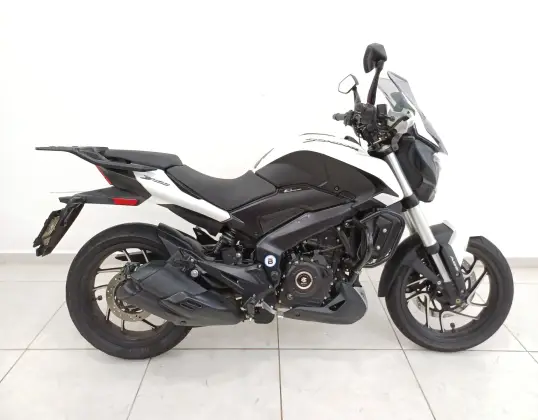 BAJAJ DOMINAR 400 