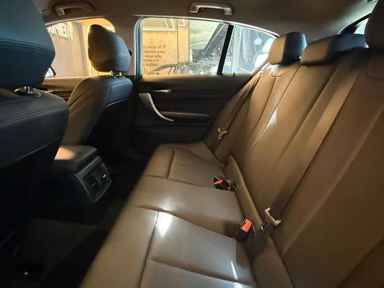 BMW-120i-2.0 16V SPORT ACTIVEFLEX 4P AUTOMÁTICO BMW-120i-2015