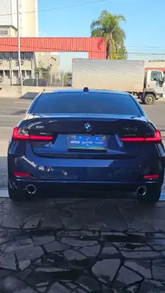 BMW-320i-2022