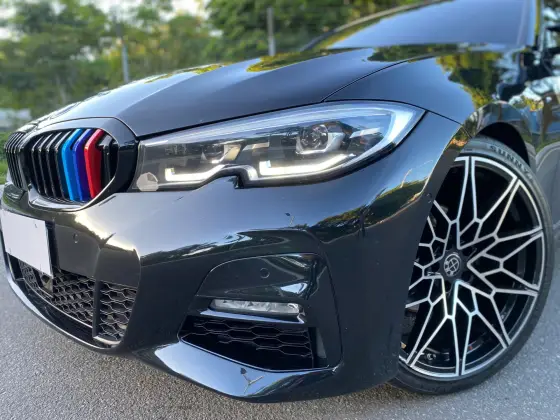 BMW 320i 2.0 16V TURBO FLEX M SPORT AUTOMÁTICO BMW 320i 2.0 16V TURBO FLEX M SPORT AUTOMÁTICO