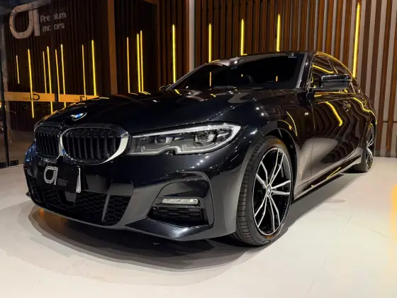 BMW 320i 2.0 16V TURBO GASOLINA M SPORT AUTOMÁTICO