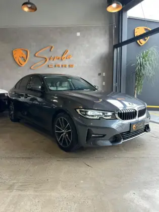 BMW 320i 2.0 16V TURBO GASOLINA SPORT AUTOMÁTICO BMW 320i 2.0 16V TURBO GASOLINA SPORT AUTOMÁTICO