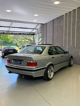 BMW-328i-2.8 SEDAN 24V GASOLINA 4P AUTOMÁTICO BMW-328i-1996