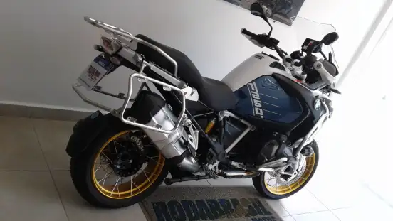 BMW-R 1250 GS ADVENTURE BMW-R 1250 GS ADVENTURE-2024