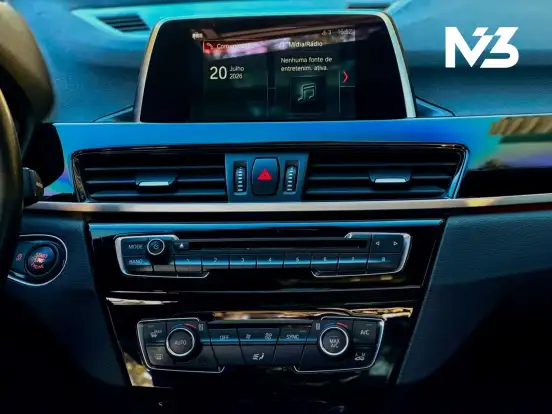 BMW-X1-2.0 16V TURBO ACTIVEFLEX SDRIVE20I 4P AUTOMÁTICO BMW-X1-2019