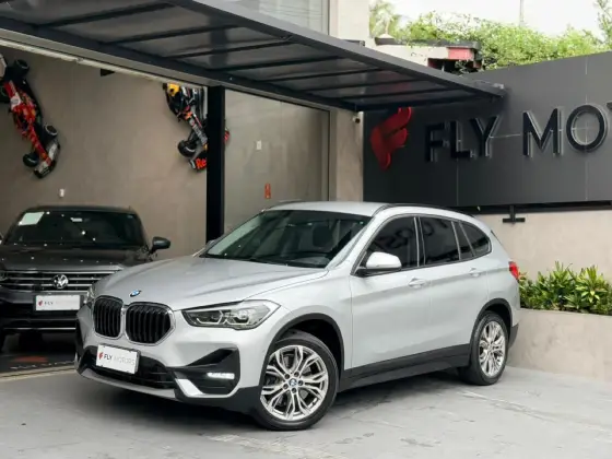 BMW X1 2.0 16V TURBO ACTIVEFLEX SDRIVE20I 4P AUTOMÁTICO