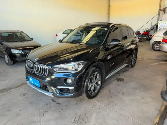 BMW X1 2.0 16V TURBO ACTIVEFLEX SDRIVE20I X-LINE 4P AUTOMÁTICO BMW X1 2.0 16V TURBO ACTIVEFLEX SDRIVE20I X-LINE 4P AUTOMÁTICO