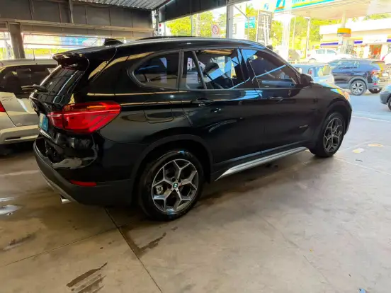 BMW-X1-2016