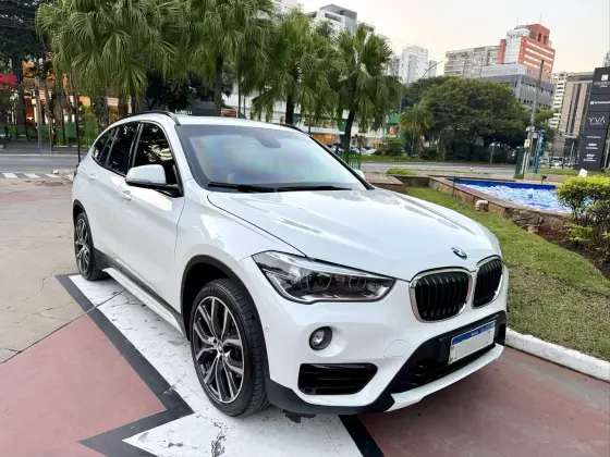 BMW X1 2.0 16V TURBO ACTIVEFLEX XDRIVE25I SPORT 4P AUTOMÁTICO BMW X1 2.0 16V TURBO ACTIVEFLEX XDRIVE25I SPORT 4P AUTOMÁTICO
