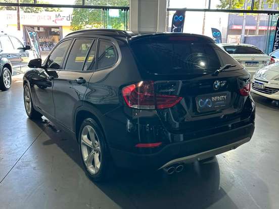 BMW-X1-2.0 16V TURBO ACTIVEFLEX XDRIVE28I SPORT 4P AUTOMÁTICO BMW-X1-2015