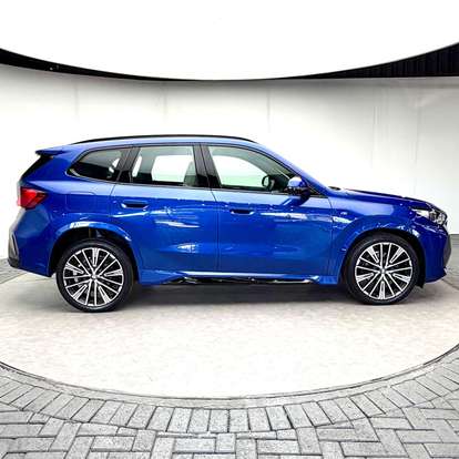 BMW-X1-2022