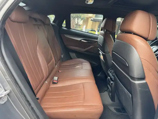 BMW-X6-2015