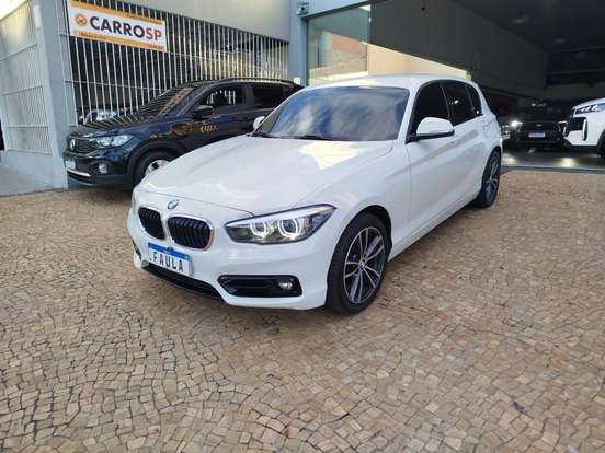 BMW-120i-2019