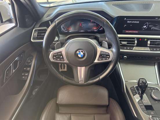 BMW-320i-2.0 16V TURBO GASOLINA M SPORT AUTOMÁTICO BMW-320i-2020