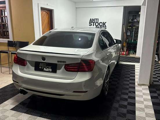 BMW-328i-2.0 LUXURY SEDAN 16V GASOLINA 4P AUTOMÁTICO BMW-328i-2012